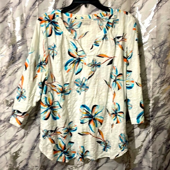 Van Heusen Women’s Blouse - Picture 1 of 5